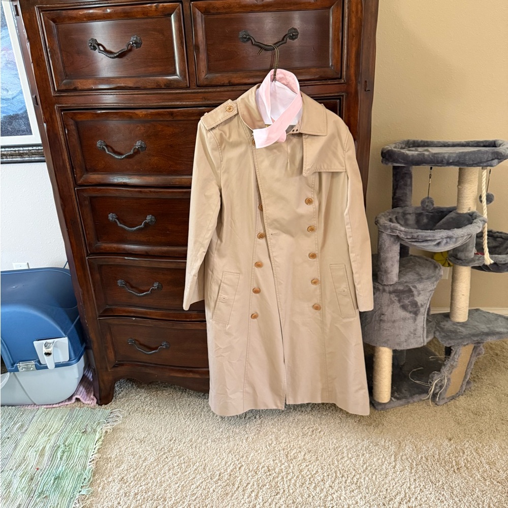 Banana Republic Beige Trench Coat